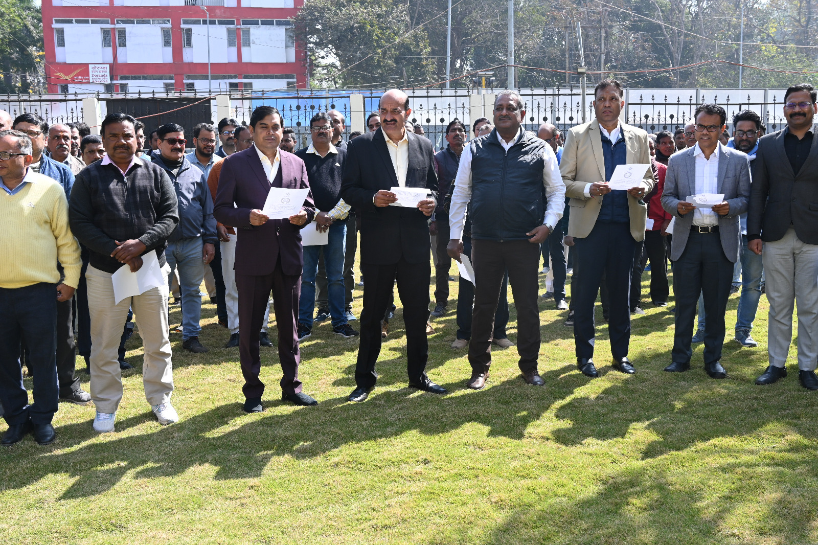 राष्ट्रीय मतदाता दिवस 2026 सभी अधिकारी एवं कर्मचारियों ने लोकतंत्र को सशक्त बनाने की शपथ ली